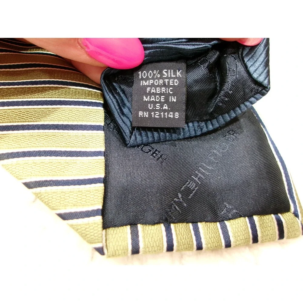Tommy Hilfiger Mens 3.5x58 Necktie Green Blue Striped Silk Classic Business Tie